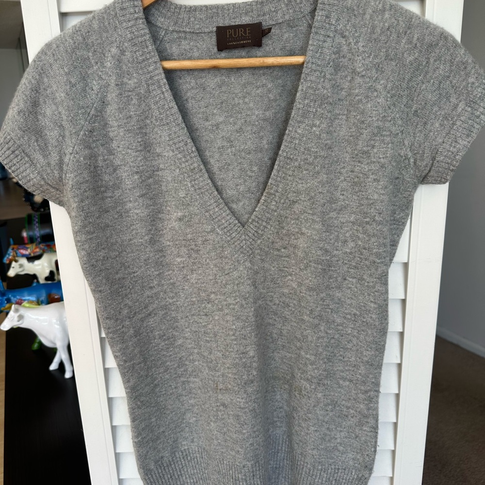 Pure Collection Light Gray 100% Cashmere Sweater - Picture 2 of 5